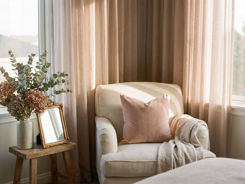 soft girl ADHD room — pastel color palette setup for ADHD women, lacedopamine.com